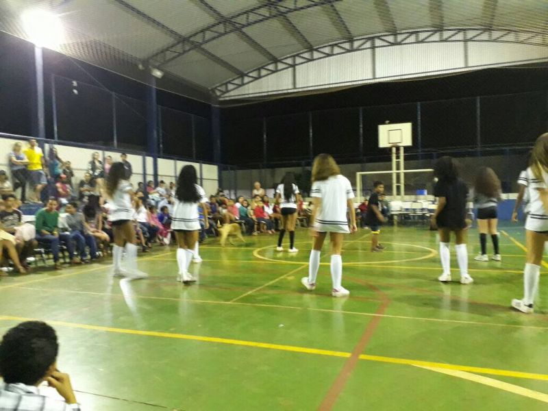 CRAS participa de Festival de dança da Escola Virmondes Afonso
